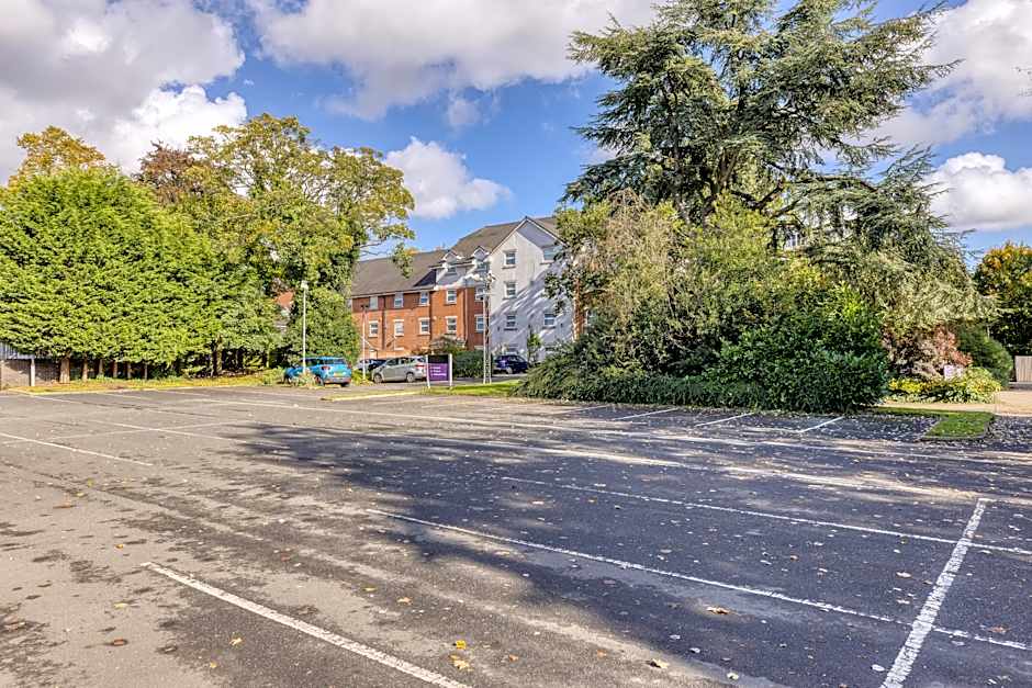 Premier Inn Birmingham Central Hagley Road