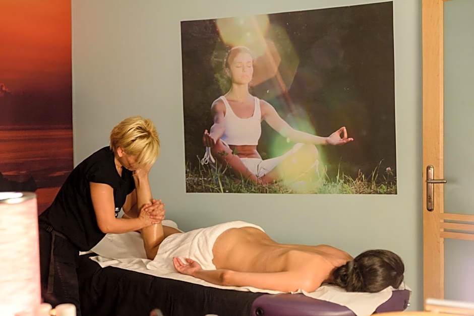 La Mer Deluxe Hotel & Spa