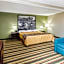 Super 8 by Wyndham Bloomington/Normal