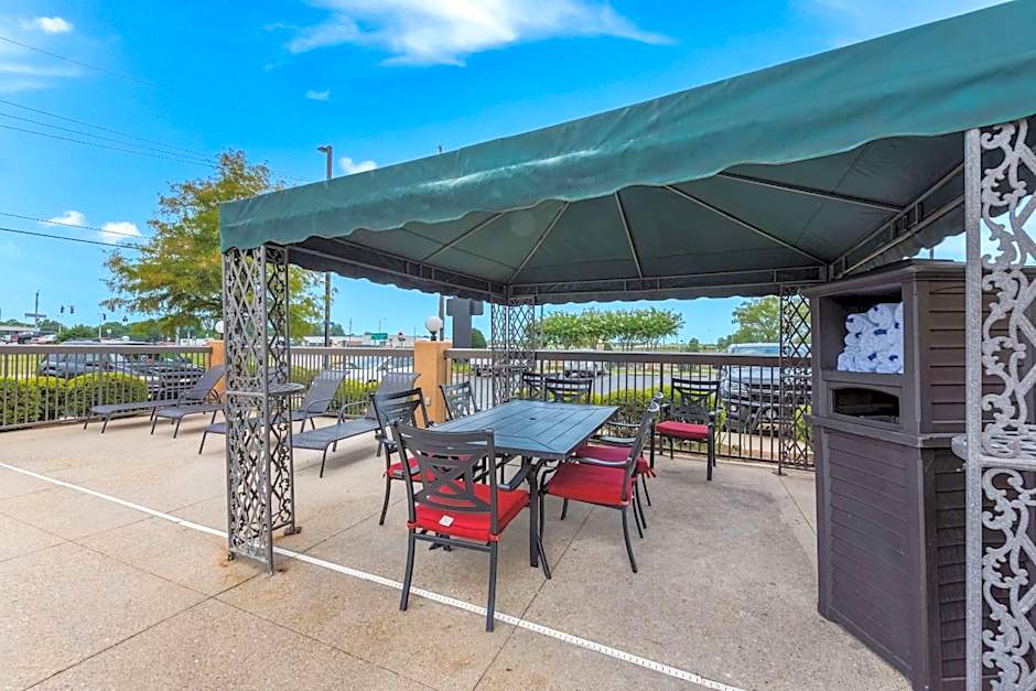 Comfort Suites Monroe