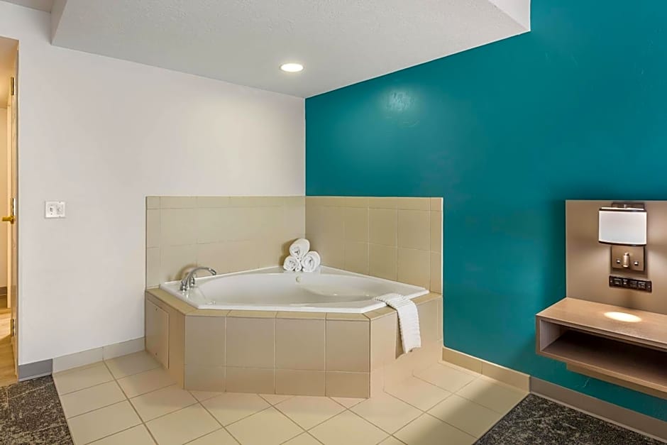 Comfort Inn & Suites Dover