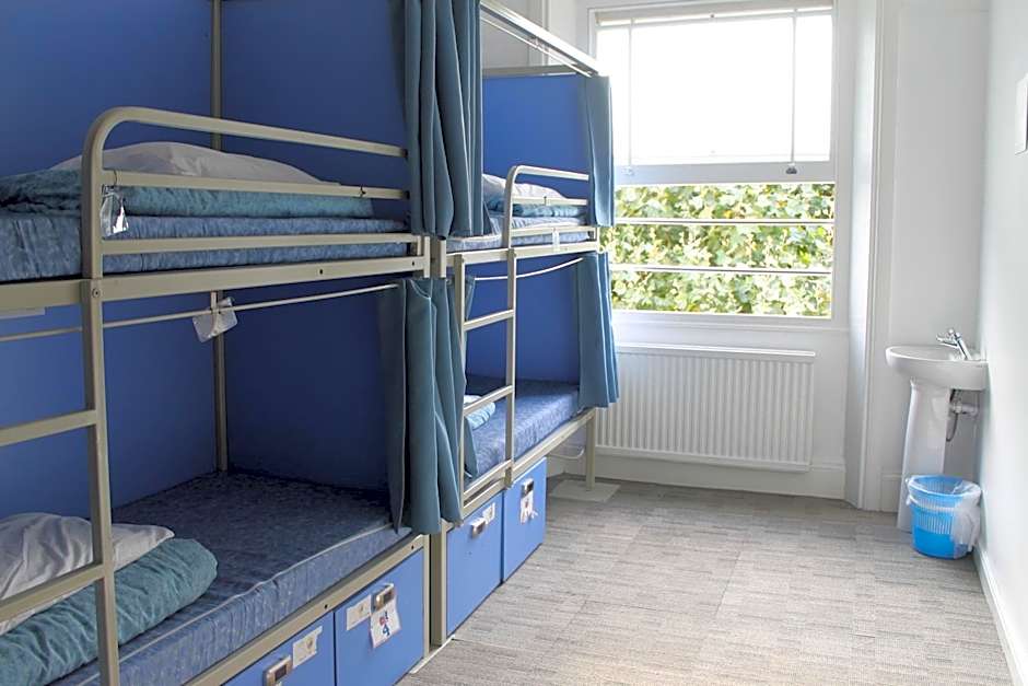 Smart Hyde Park Inn Hostel