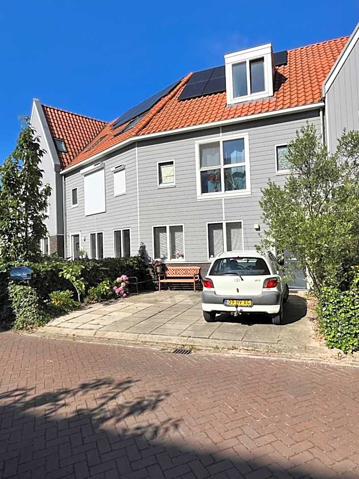 B&B Twiske Zuid, Amsterdam free parking