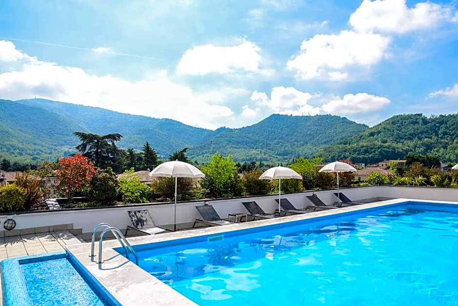 Regal Hotel & Residence