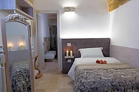 Single Room with Private Bathroom