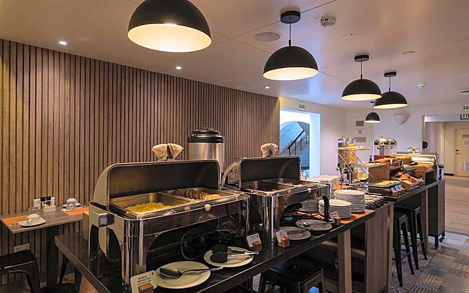 Casa Andina Standard Trujillo Plaza