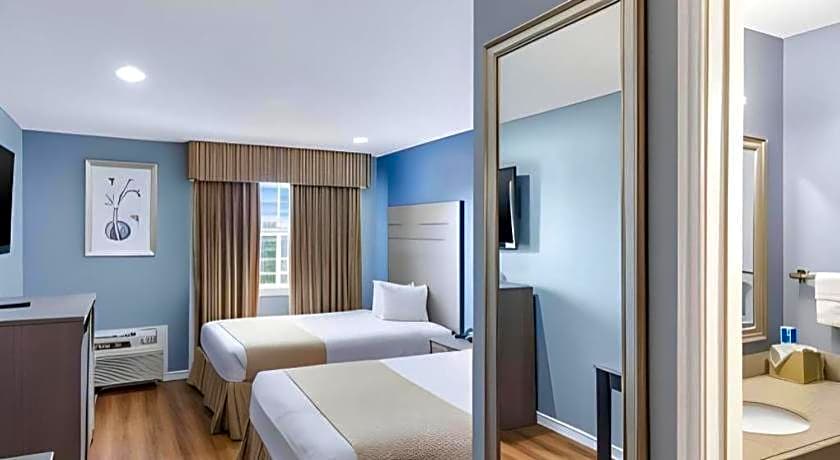 Rodeway Inn & Suites Port Arthur - Groves