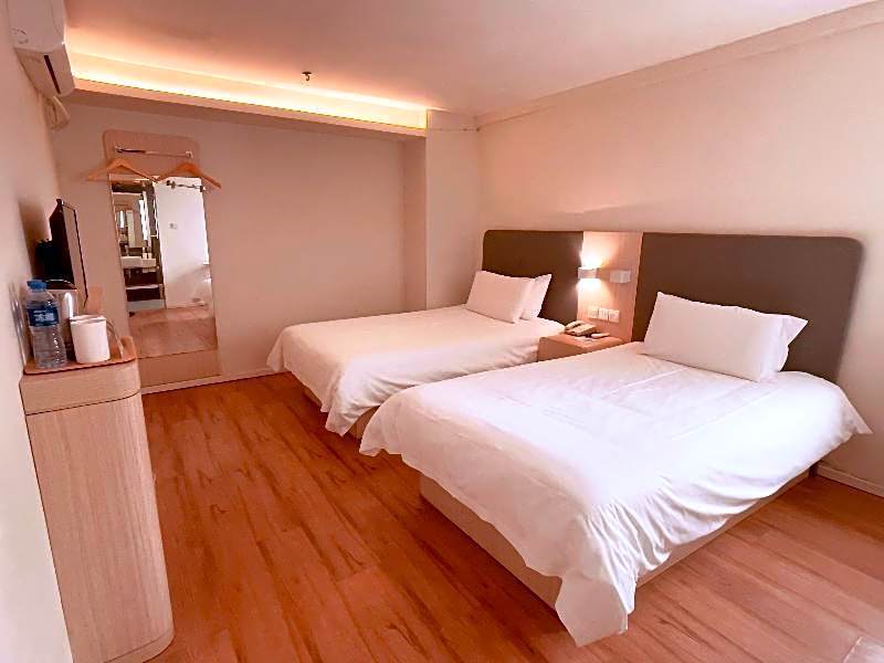 Hanting Hotel Zhuhai Qinglv Zhong Road