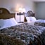 Days Inn by Wyndham Centre