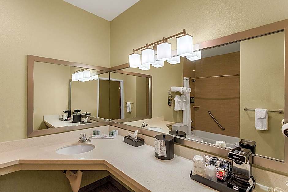 Best Western Rose Quartz Inn