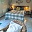 A1 Kynaston Guest House bed and breakfast or self catering