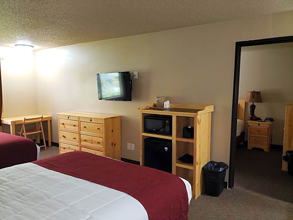 Woodside Dells Hotel & Suites