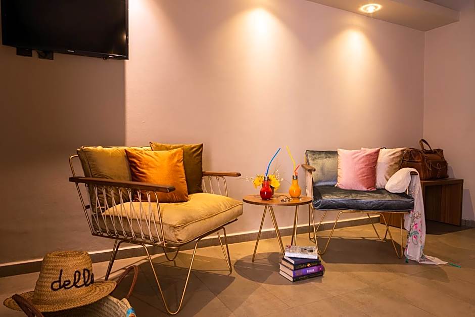 Dellarosa Boutique Hotel