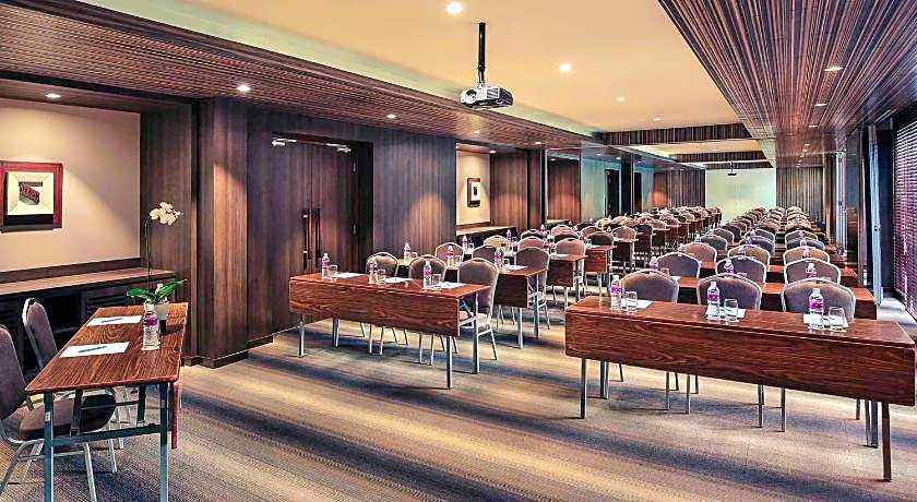 Mercure Bali Legian Hotel