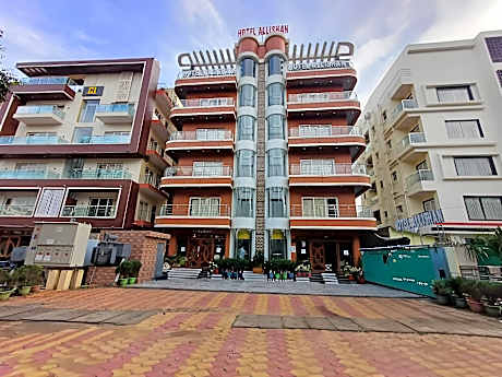 HOTEL ALLISHAN