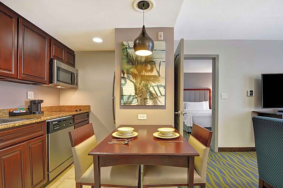 Homewood Suites By Hilton Orlando Lake Buena Vista