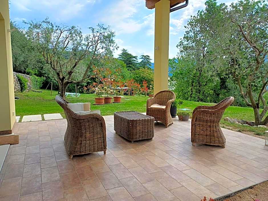 Carmen de Nella Eco Lodge 4*