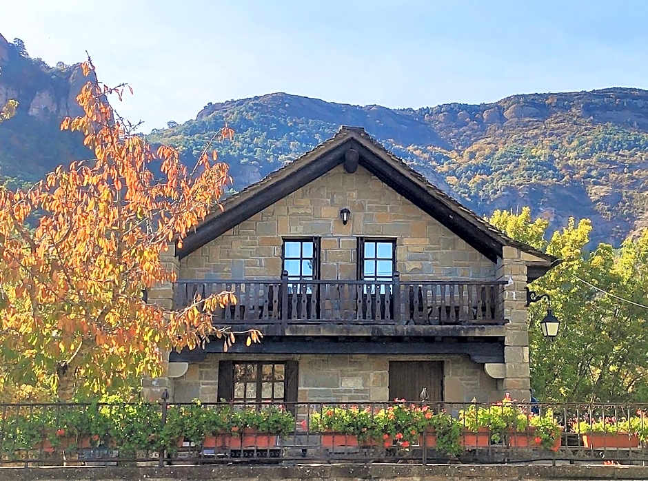 Hotel Rural El Mirador de los Pirineos