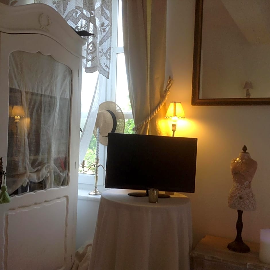 Lamaison du phare honfleur chambres d'hotes et jacuzzi privé