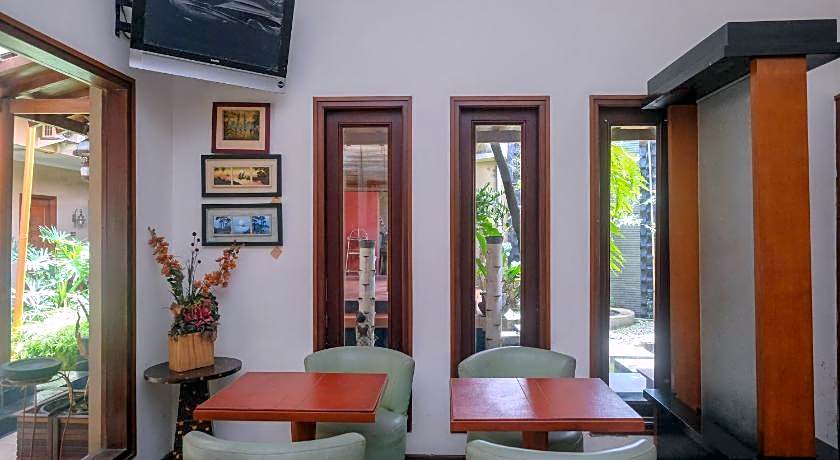 OYO 90000 Adya Nalendra Boutique Hotel