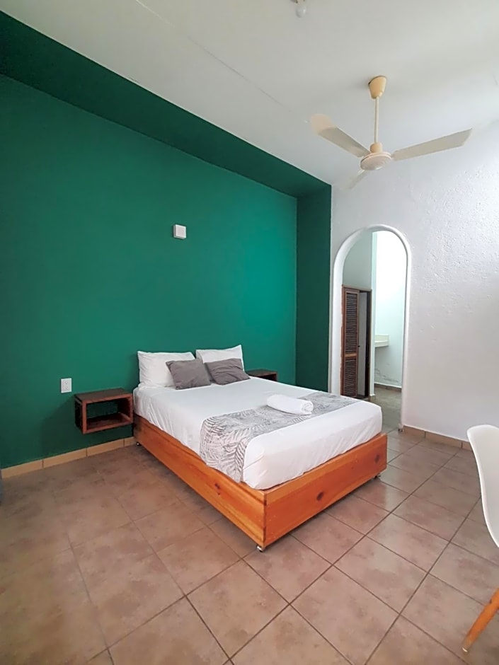 DuHotel