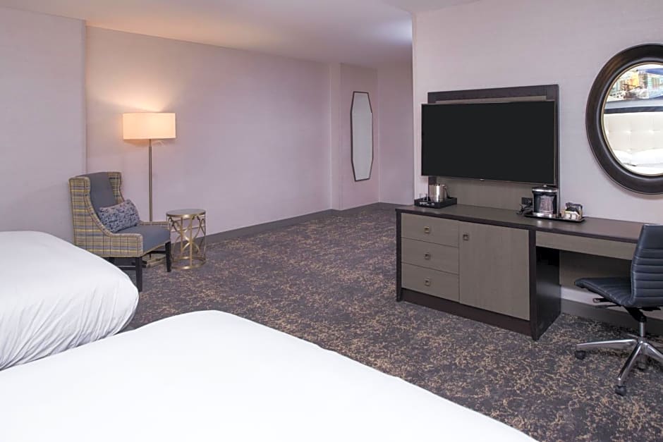 DoubleTree by Hilton Utica