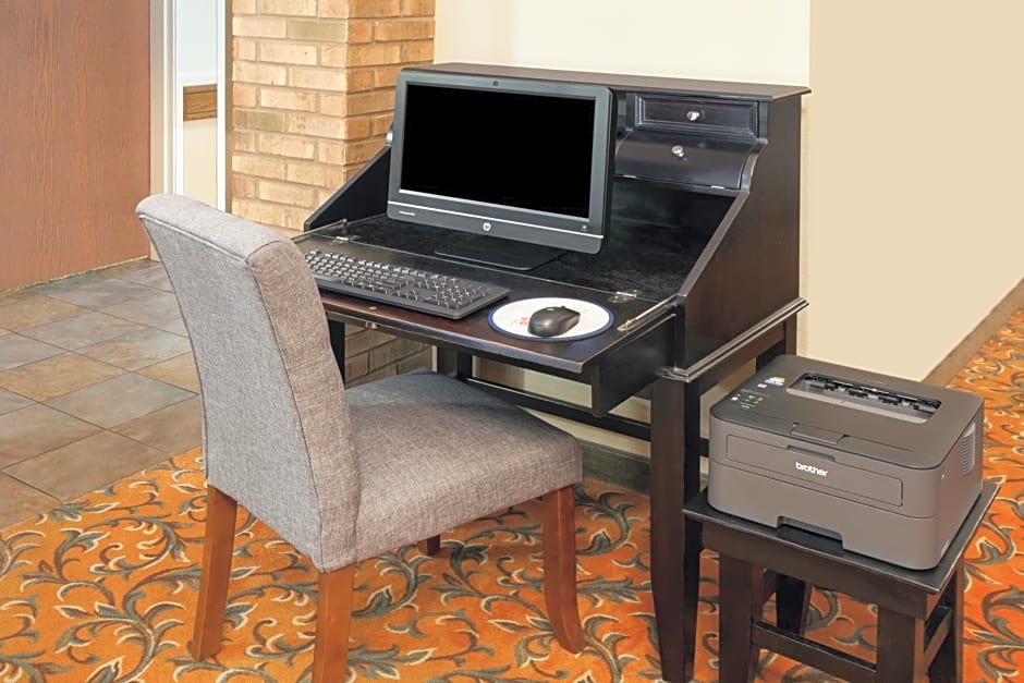 AmericInn by Wyndham Greenville