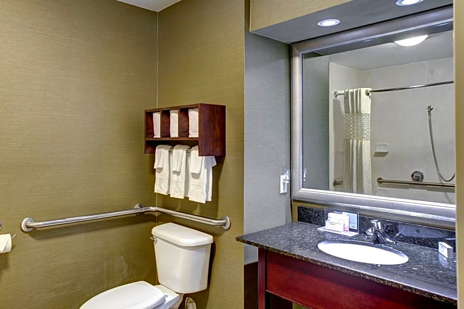 Hampton Inn Fultondale AL