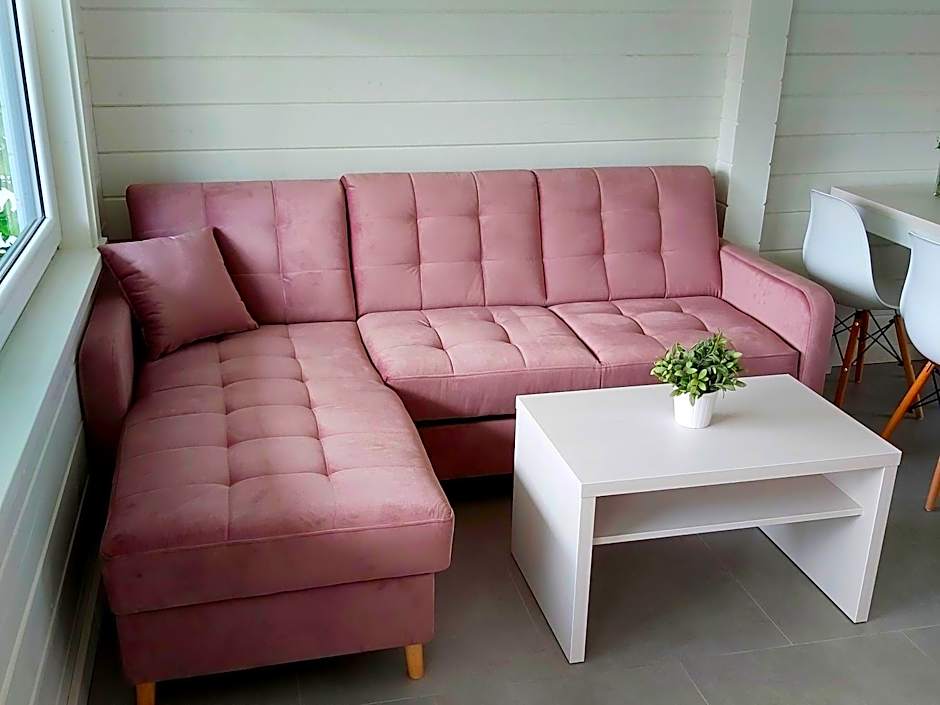 Biale Domki Paula Rewal - Domki z klimatyzacja, w obiekcie Jacuzzi i darmowe Wifi!