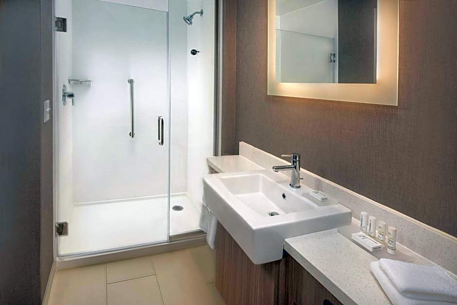 SpringHill Suites by Marriott Frederick