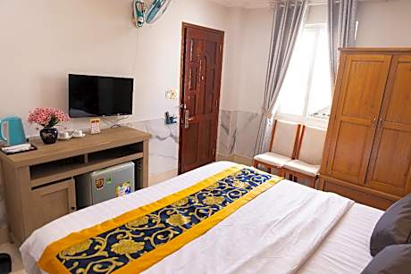 Standard - 2 Persons Only