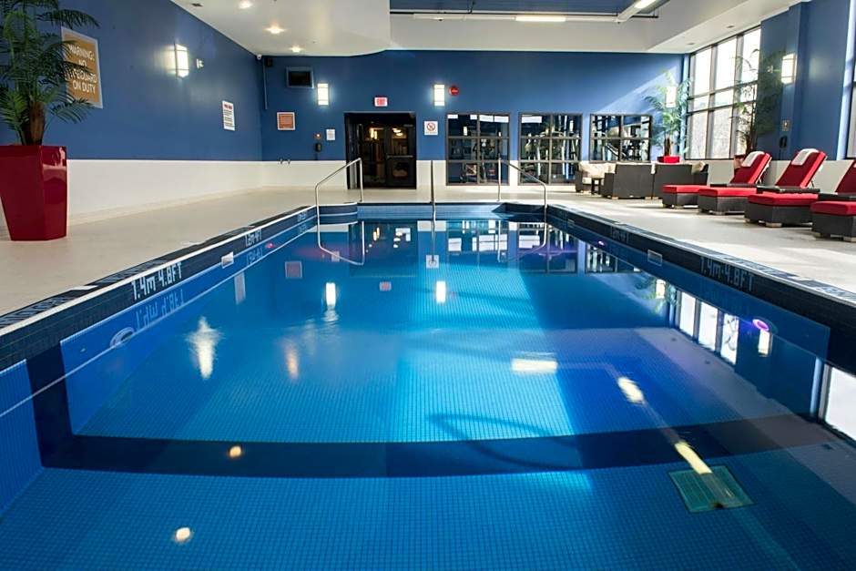 Four Points By Sheraton Winnipeg South