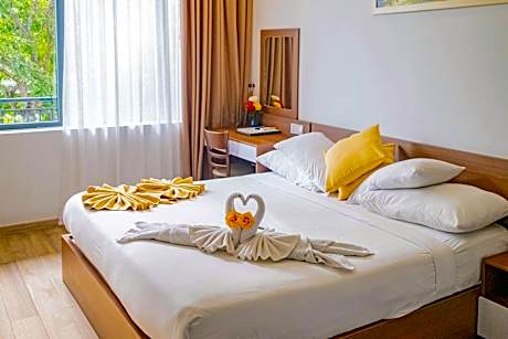 Deluxe Triple City View