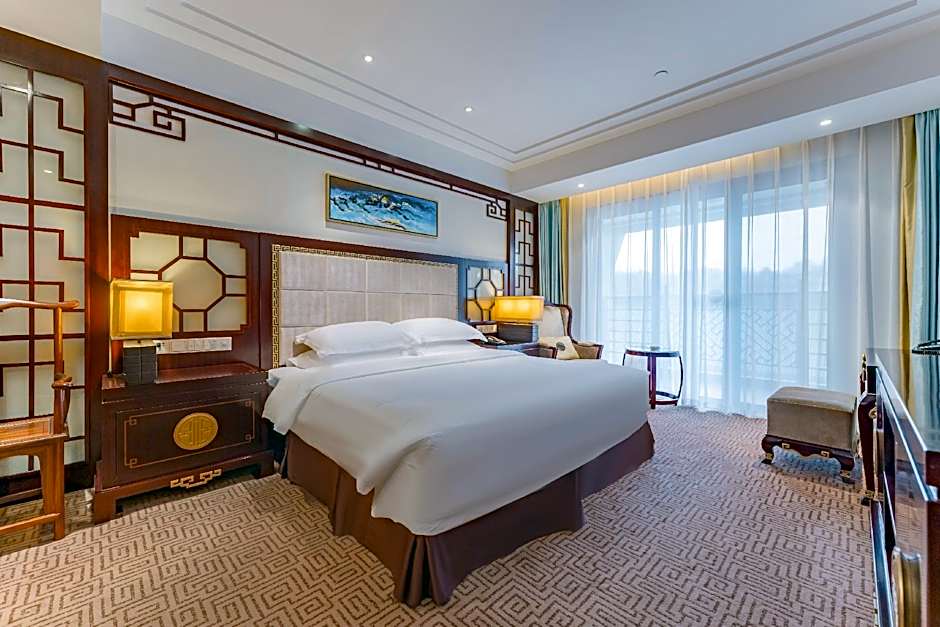 Wudangshan Jianguo Hotel