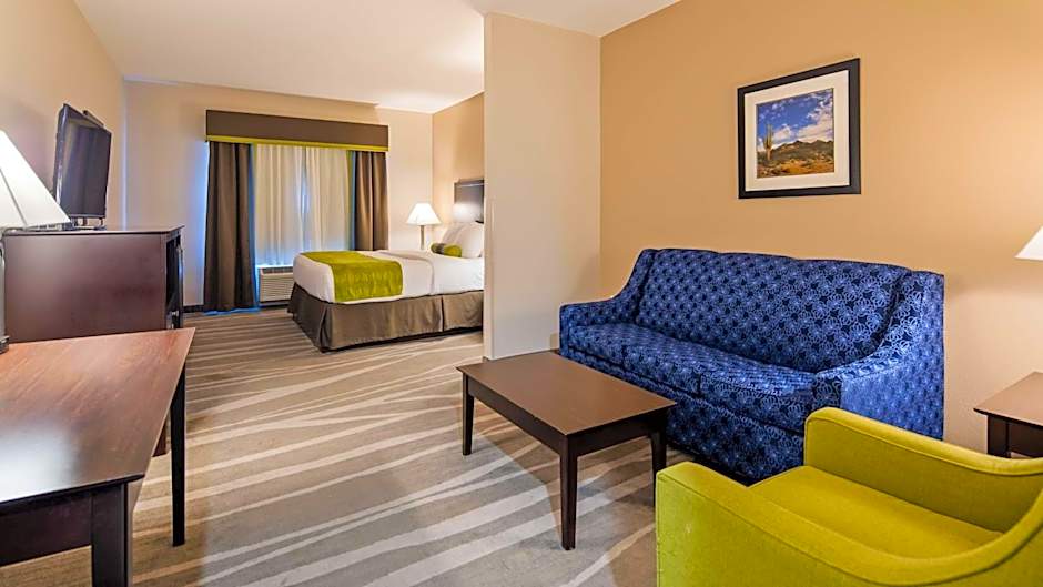 Photo 1 of 3 of King Suite with Bath Tub, Sofa Bed and Kitchenette - Disability Access/Non-Smoking