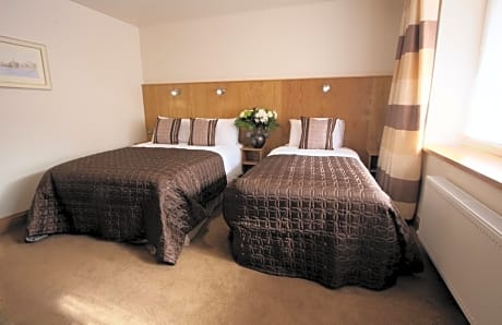 Double and Single Bed Room