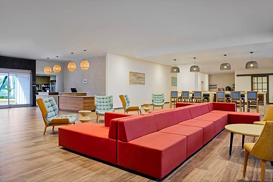 Residence Inn by Marriott Playa Del Carmen