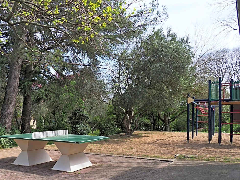 Auberge de Jeunesse HI Nîmes