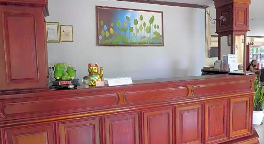 Chaleunehoung Hotel