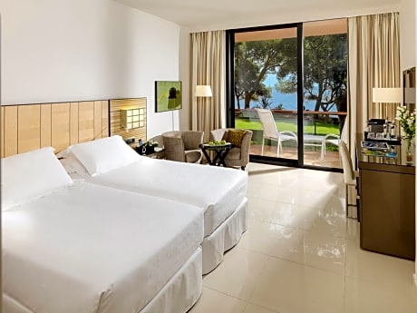Superior Double or Twin Room with Sea View