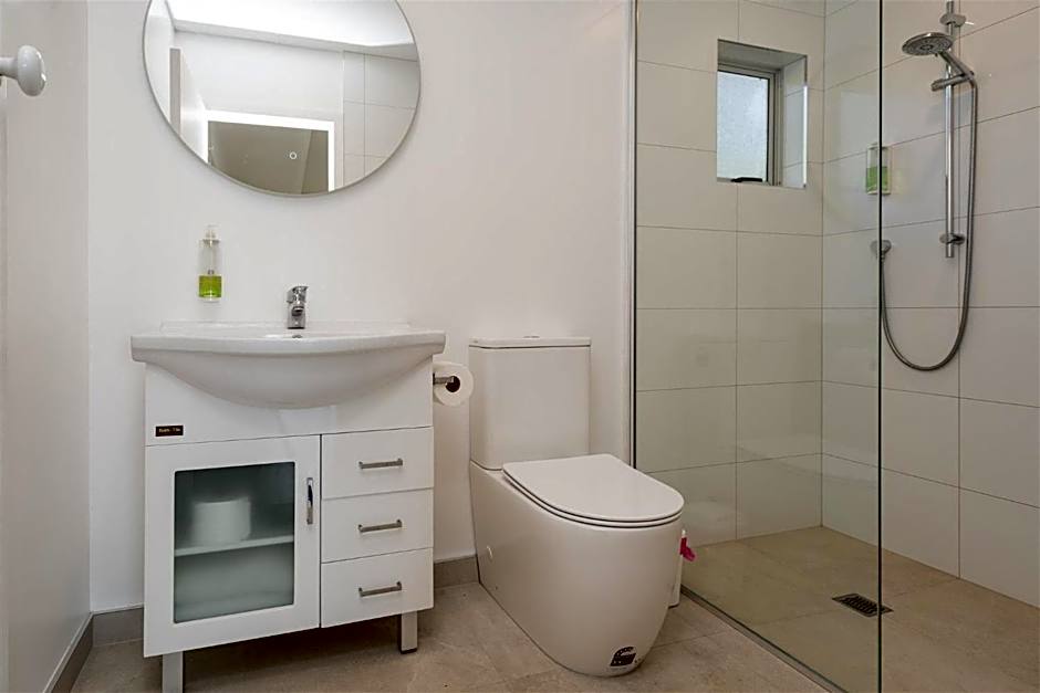 Driftwood Lodge Beachfront, Cable Bay Stays, Cable Bay, Northland