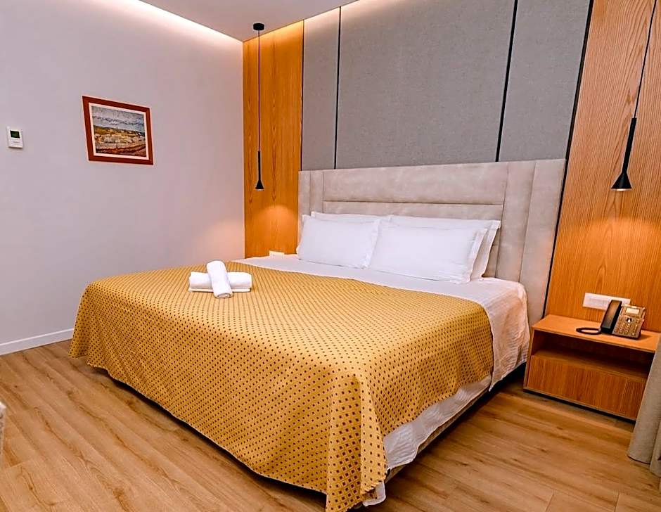 Airport Hotel Tirana