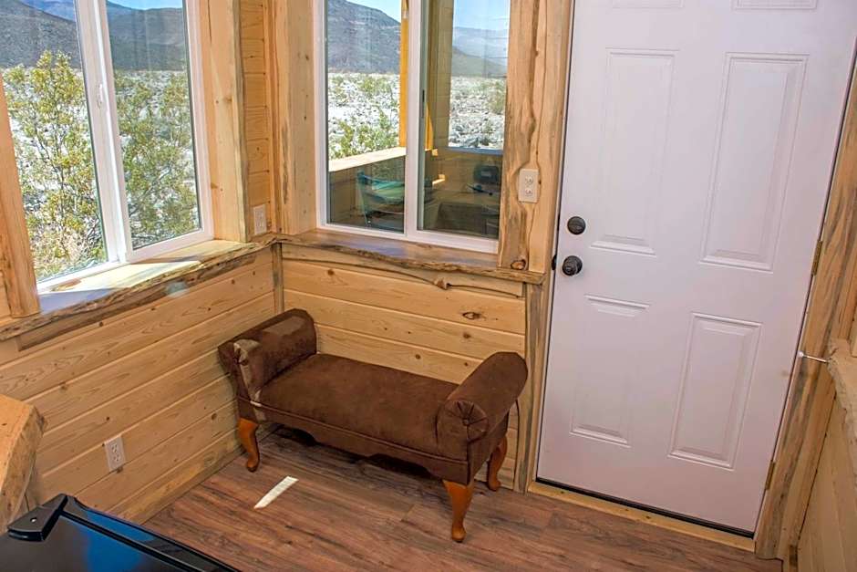 Panamint Springs Motel & Tents