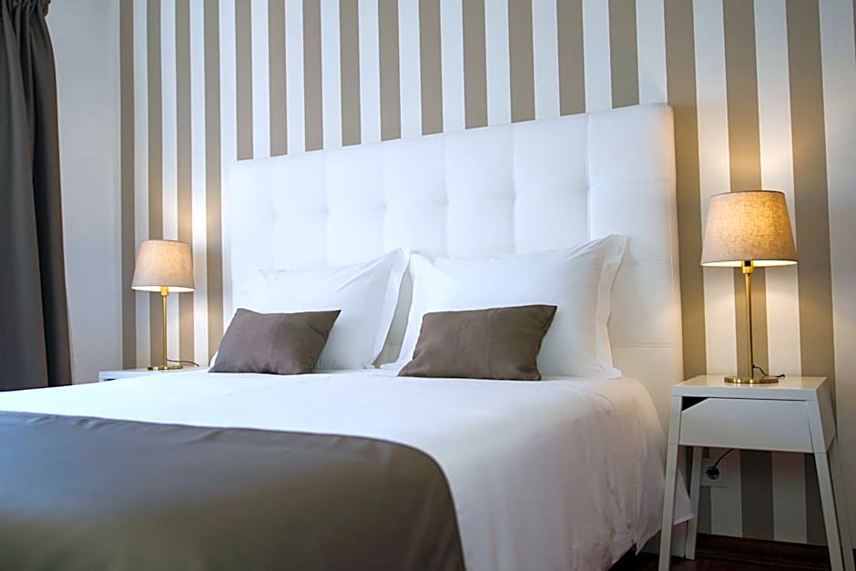 Art 4 You Cascais Suites