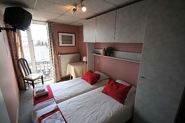 Zdjęcie 1 z 1 — Family Suite