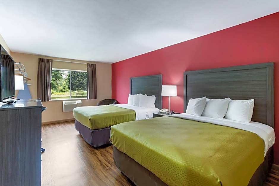 Econo Lodge Painted Post