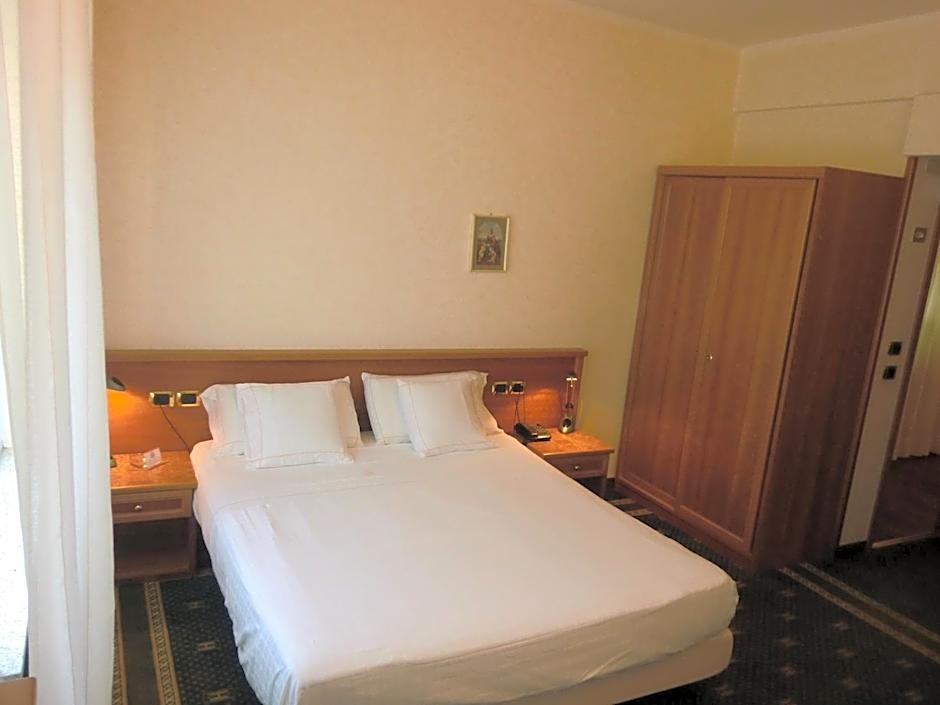 Hotel Ariston