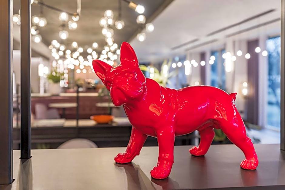 Radisson Red London Heathrow