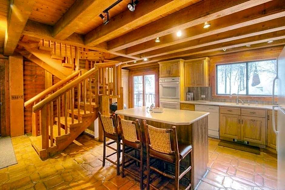 Log Cabin on the Stream