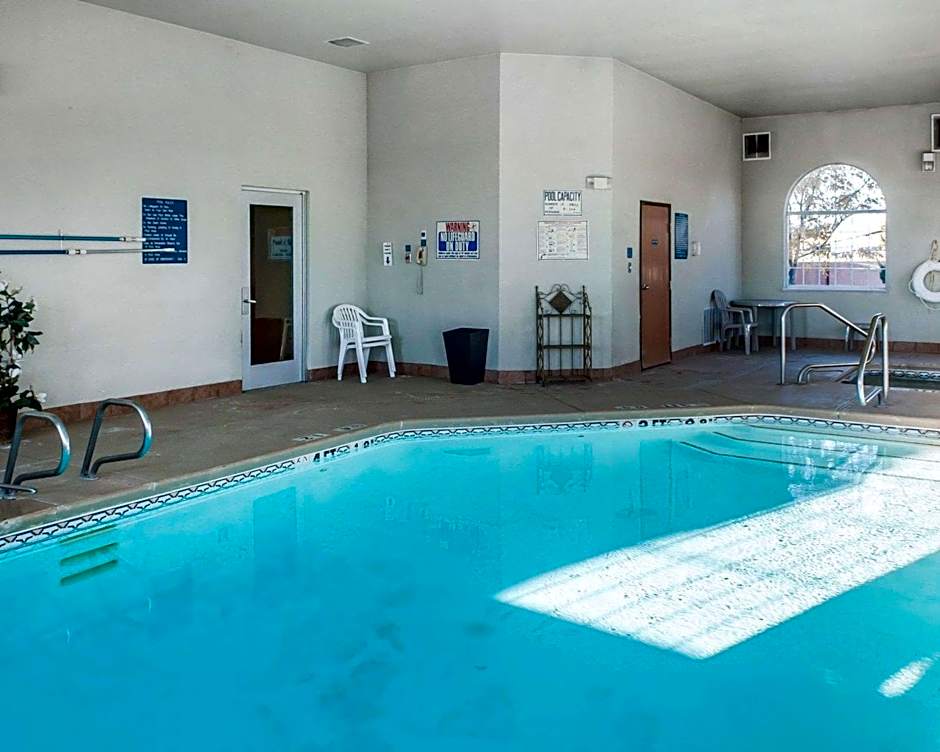 Comfort Inn Gallup I-40 Exit 20